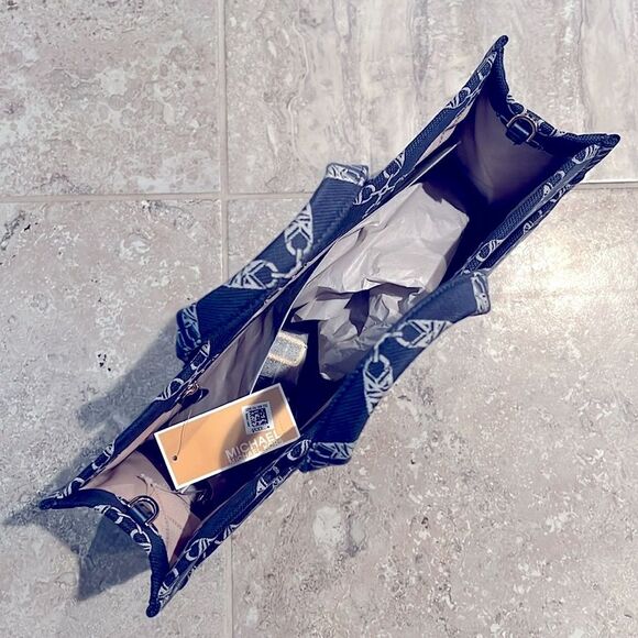 Michael Kors Gigi Large Grab Monogram Denim Tote Bag, Navy, NWT - Picture 4 of 15